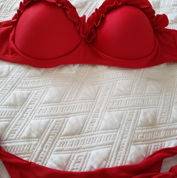 Swimsuit - Picture 2 of 2